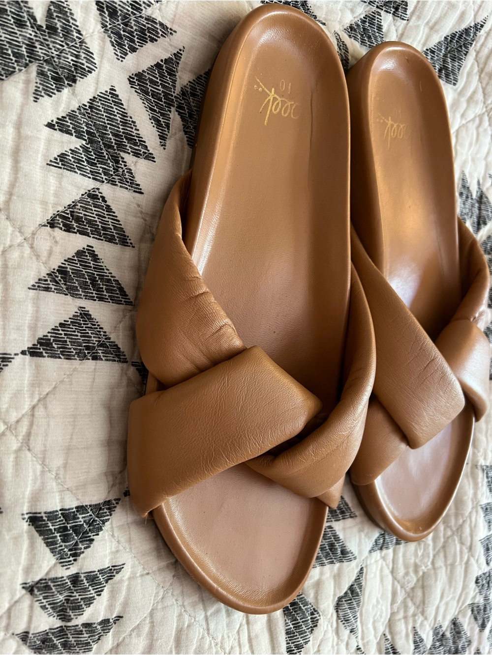 Beek leather slide sandals, 10, excellent condition - Picture 3 of 5